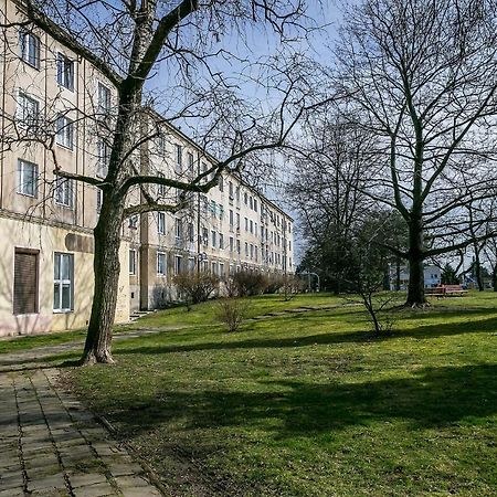 斯塔洛瓦沃拉Apartament Stalowa公寓 外观 照片